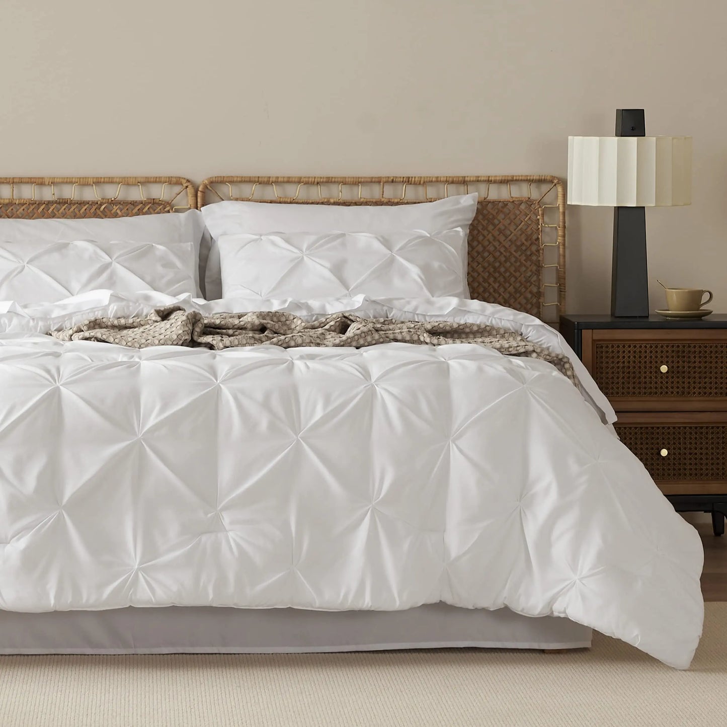 7 Piece King Size Pintuck Comforter Set Ultra Soft All Season Bedding